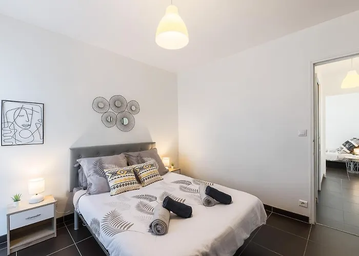 Aux Portes De Bordeaux Le Compostelle Mindurguest Lejlighed